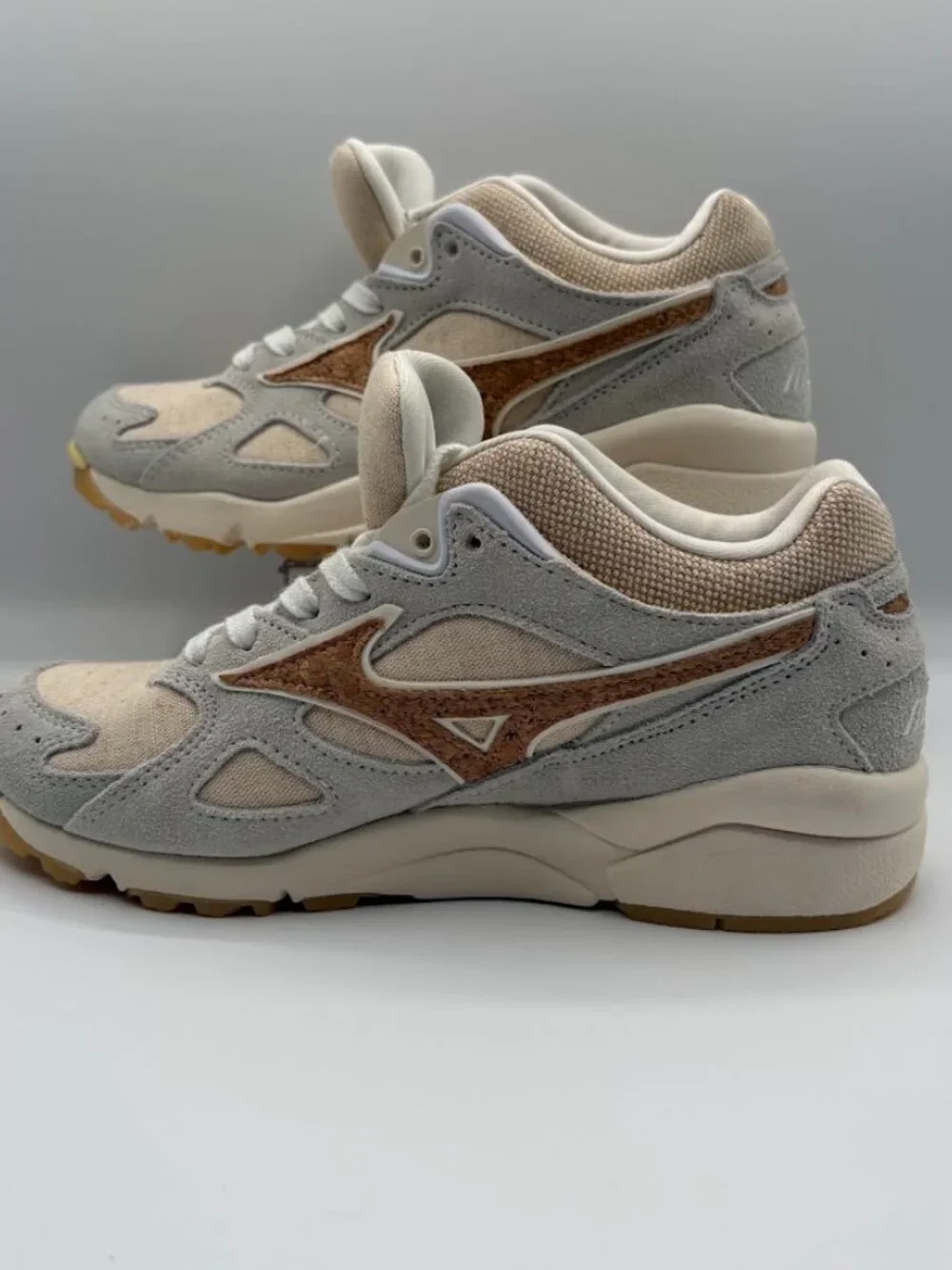 Mizuno new rb